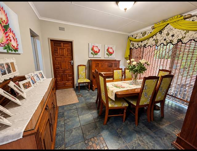 3 BEDROOM HOUSE FOR SALE IN GOLF PARK